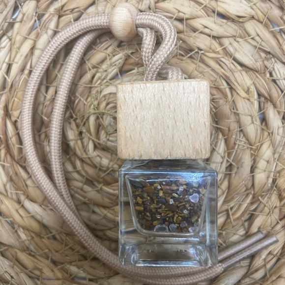 Crystal Chip Vials| Hanging Crystal Vials| Car Decor, Home Decor - Picture 4 of 11